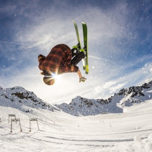 开云平台-升班马表现出色，意甲赛场掀起“黑马风暴”，什么叫升班马球队